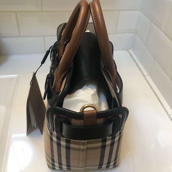 Never used Burberry “The Mini Vintage Check Triple Stud Belt Bag” - Picture 3 of 5